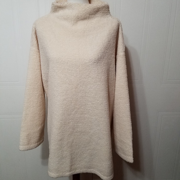 Ava & Viv Turtle Neck Sherpa Sweater Size 2X - Picture 2 of 5